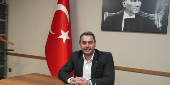 Oğuzhan Uzun: Spor Yöneticileri Rol Model Olmalı 23 Oğuzhan Uzun: Spor Yöneticileri Rol Model Olmalı