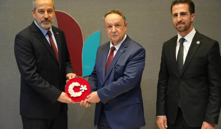 BBP Genel Başkan Yardımcısı Ekrem Alfatlı ve İl Başkanı Talha Vural’dan Yalova Üniversitesi’ne Ziyaret 6 BBP Genel Başkan Yardımcısı Ekrem Alfatlı ve İl Başkanı Talha Vural’dan Yalova Üniversitesi’ne Ziyaret