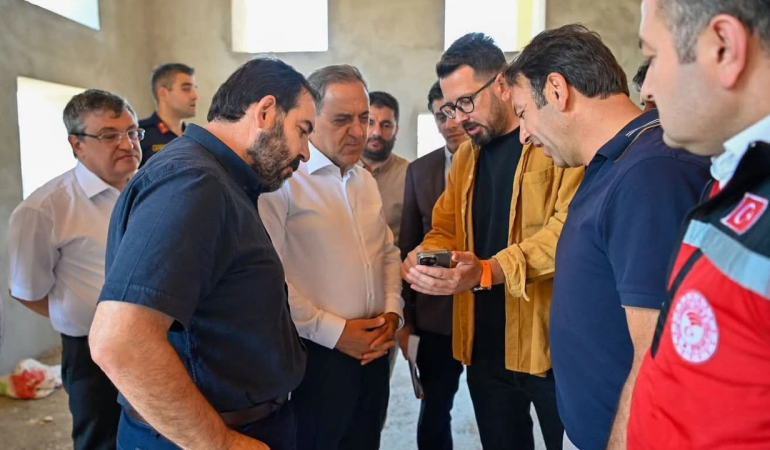 Yukarı Ayazma Köyü’ndeki Tarihi Cami Restorasyonla Yeniden Hayat Buluyor: Aliya İzzetbegoviç Camii Olarak Hizmete Açılacak 6 Yukarı Ayazma Köyü’ndeki Tarihi Cami Restorasyonla Yeniden Hayat Buluyor: Aliya İzzetbegoviç Camii Olarak Hizmete Açılacak