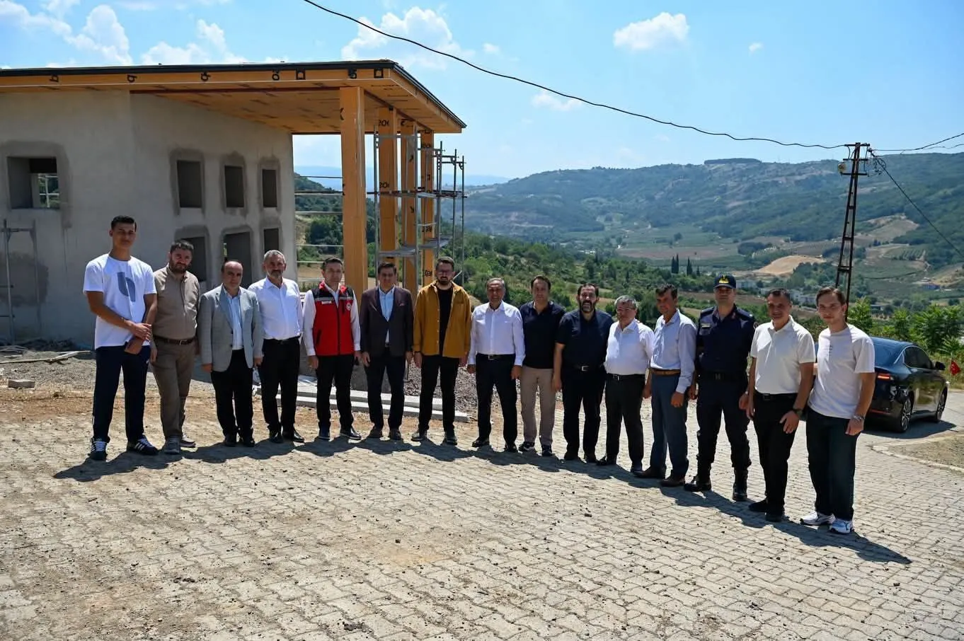 Yukarı Ayazma Köyü’ndeki Tarihi Cami Restorasyonla Yeniden Hayat Buluyor: Aliya İzzetbegoviç Camii Olarak Hizmete Açılacak 4 Yukarı Ayazma Köyü’ndeki Tarihi Cami Restorasyonla Yeniden Hayat Buluyor: Aliya İzzetbegoviç Camii Olarak Hizmete Açılacak