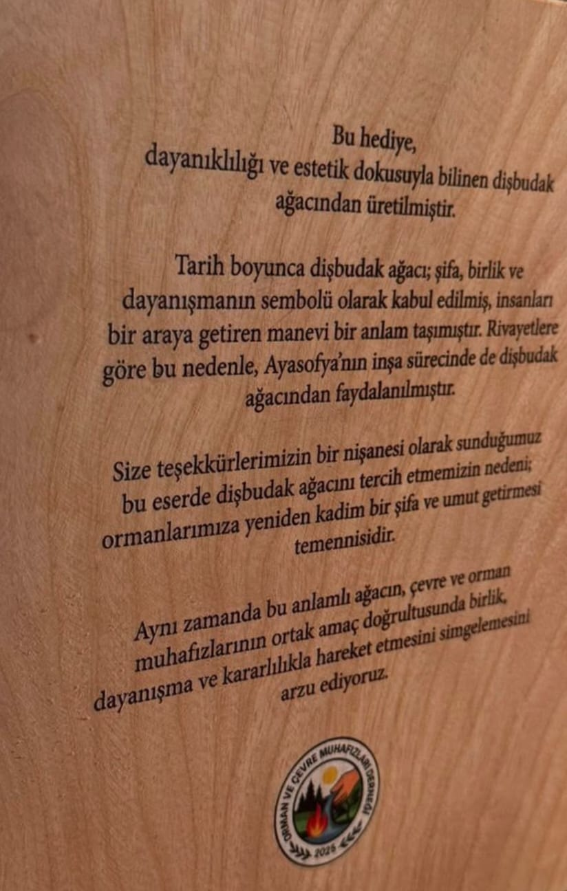 Hamdi Ulukaya, Mahmut Ulukaya ve Recep Cemil Tanguroğlu’na ORÇEM’den Onur ve Dayanışma Plaketi 5 Orman ve Çevre Muhafızları Derneği’nden Anlamlı Vefa Projesi: Dişbudak Ağacından Özel Plaketlerle Doğa Dostlarına Teşekkür