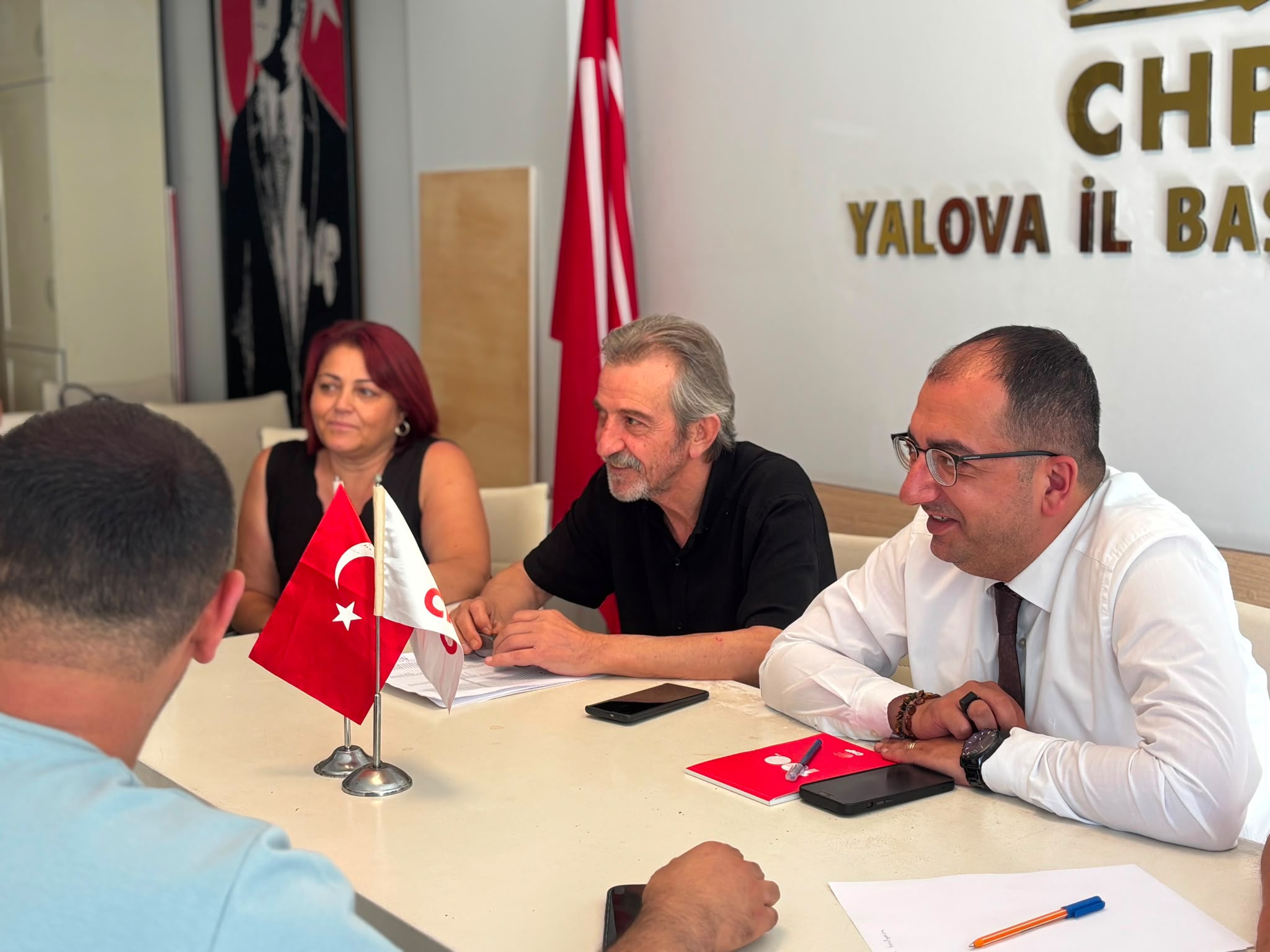 CHP Yalova’da İlçe Başkanlarından Erdem Doğancı’ya Tam Destek: “Cumhuriyet Halk Partisi Kişilerin Değil, Örgütün Partisidir” 5 CHP Yalova’da İlçe Başkanlarından Erdem Doğancı’ya Tam Destek: “Cumhuriyet Halk Partisi Kişilerin Değil, Örgütün Partisidir”