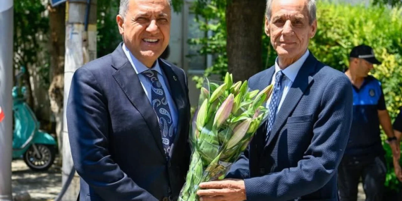 Yalova Valisi Dr. Ahmet Hamdi Usta’dan Koru Belediyesi’ne Ziyaret: Devam Eden Projeler ve Yeni Yatırımlar Masaya Yatırıldı
