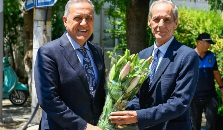 Yalova Valisi Dr. Ahmet Hamdi Usta’dan Koru Belediyesi’ne Ziyaret: Devam Eden Projeler ve Yeni Yatırımlar Masaya Yatırıldı