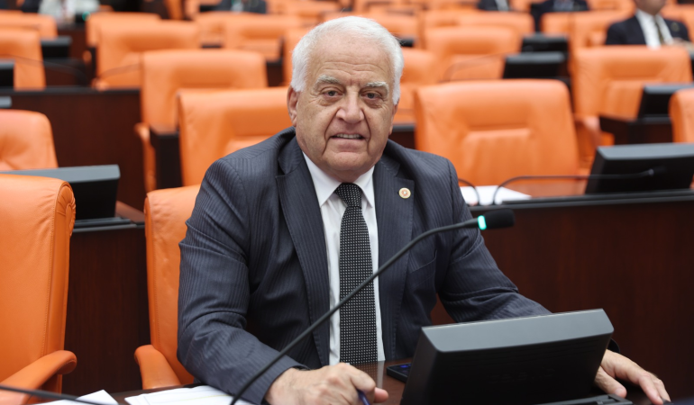 Tahsin Becan: "19 Temmuz, Yalova'nın Bağımsızlık İradesinin Sembolüdür"