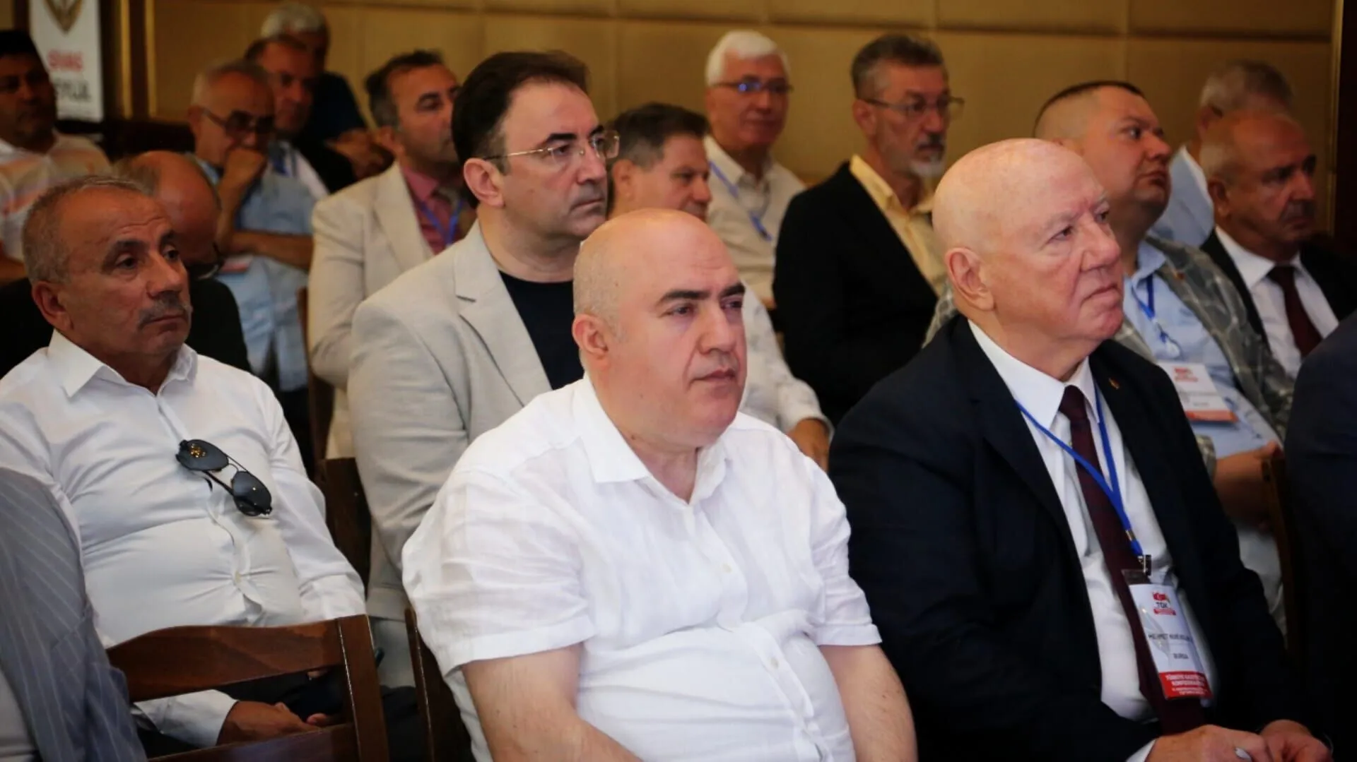 TGK'dan Basın Meslek Yasası İçin Tarihi Adım: Gazetecilerin Haklarını Güçlendirecek Taslak Son Aşamaya Geldi 9 TGK'dan Basın Meslek Yasası İçin Tarihi Adım: Gazetecilerin Haklarını Güçlendirecek Taslak Son Aşamaya Geldi