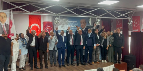 MHP Çiftlikköy İlçe Başkanlığı'nda Devir Teslim: Ahmet Savaş Öztürk İlçe Başkanı Seçildi 11 MHP Çiftlikköy İlçe Başkanlığı'nda Devir Teslim: Ahmet Savaş Öztürk İlçe Başkanı Seçildi