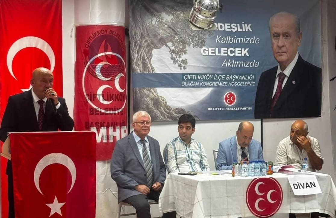 MHP Çiftlikköy İlçe Başkanlığı'nda Devir Teslim: Ahmet Savaş Öztürk İlçe Başkanı Seçildi 4 MHP Çiftlikköy İlçe Başkanlığı'nda Devir Teslim: Ahmet Savaş Öztürk İlçe Başkanı Seçildi