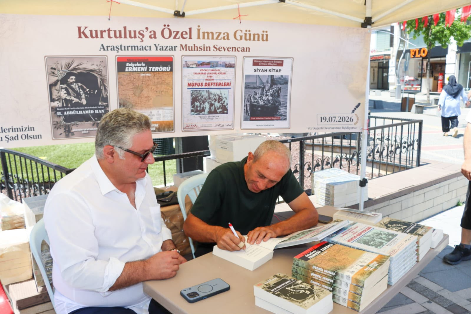 Yalova'nın Kurtuluşunun 105. Yılı Coşkuyla Kutlandı! TCG Tuzla, Sergi ve Anlamlı Mesajlar 12 Yalova'nın Kurtuluşunun 105. Yılı Coşkuyla Kutlandı! TCG Tuzla, Sergi ve Anlamlı Mesajlar