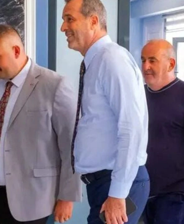 Saffet Sancaklı'dan Yalova ASKF'ye Anlamlı Ziyaret! Amatör Futbolun Geleceği Masaya Yatırıldı 10 Saffet Sancaklı'dan Yalova ASKF'ye Anlamlı Ziyaret! Amatör Futbolun Geleceği Masaya Yatırıldı