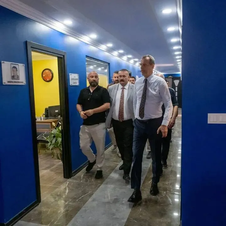 Saffet Sancaklı'dan Yalova ASKF'ye Anlamlı Ziyaret! Amatör Futbolun Geleceği Masaya Yatırıldı