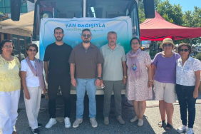Yalova'da "Kan Bağışıyla Hayata Pas Ver" Etkinliği Büyük İlgi Gördü: Kazanan Hayat Oldu
