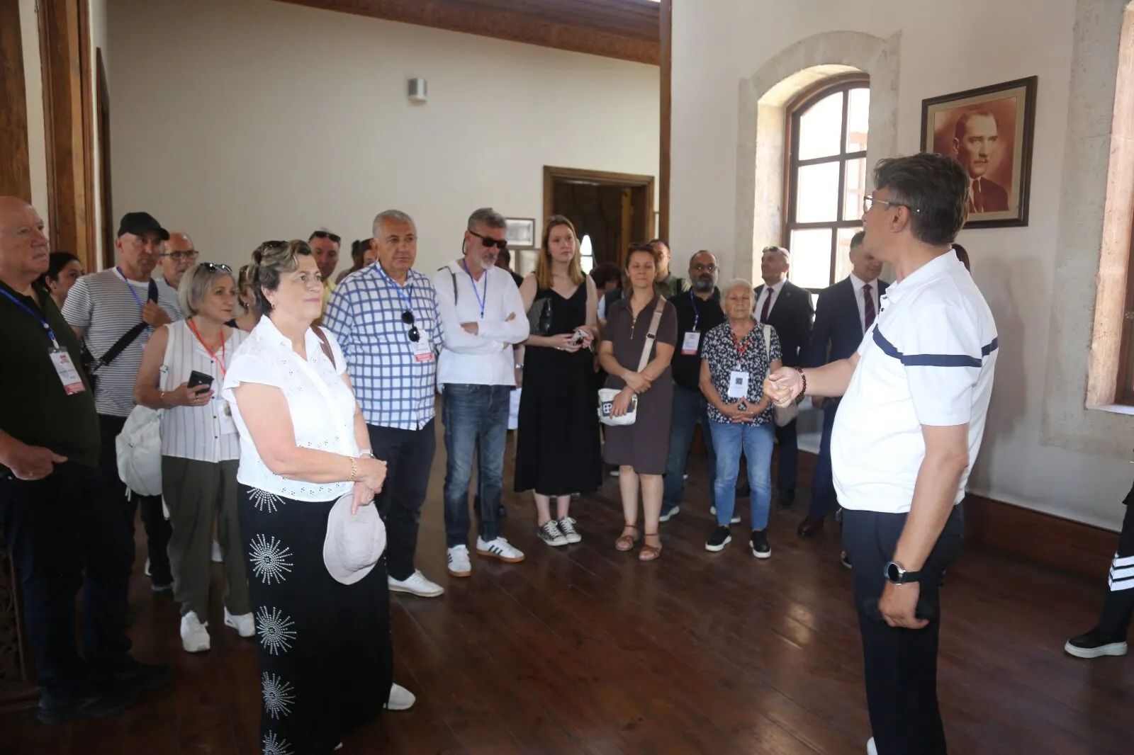 Türkiye Gazetecileri Sivas’ta Buluştu: TGK 31. Başkanlar Kurulu Toplantısı Yerel Medyanın Geleceğine Işık Tutacak 8 Türkiye Gazetecileri Sivas’ta Buluştu: TGK 31. Başkanlar Kurulu Toplantısı Yerel Medyanın Geleceğine Işık Tutacak