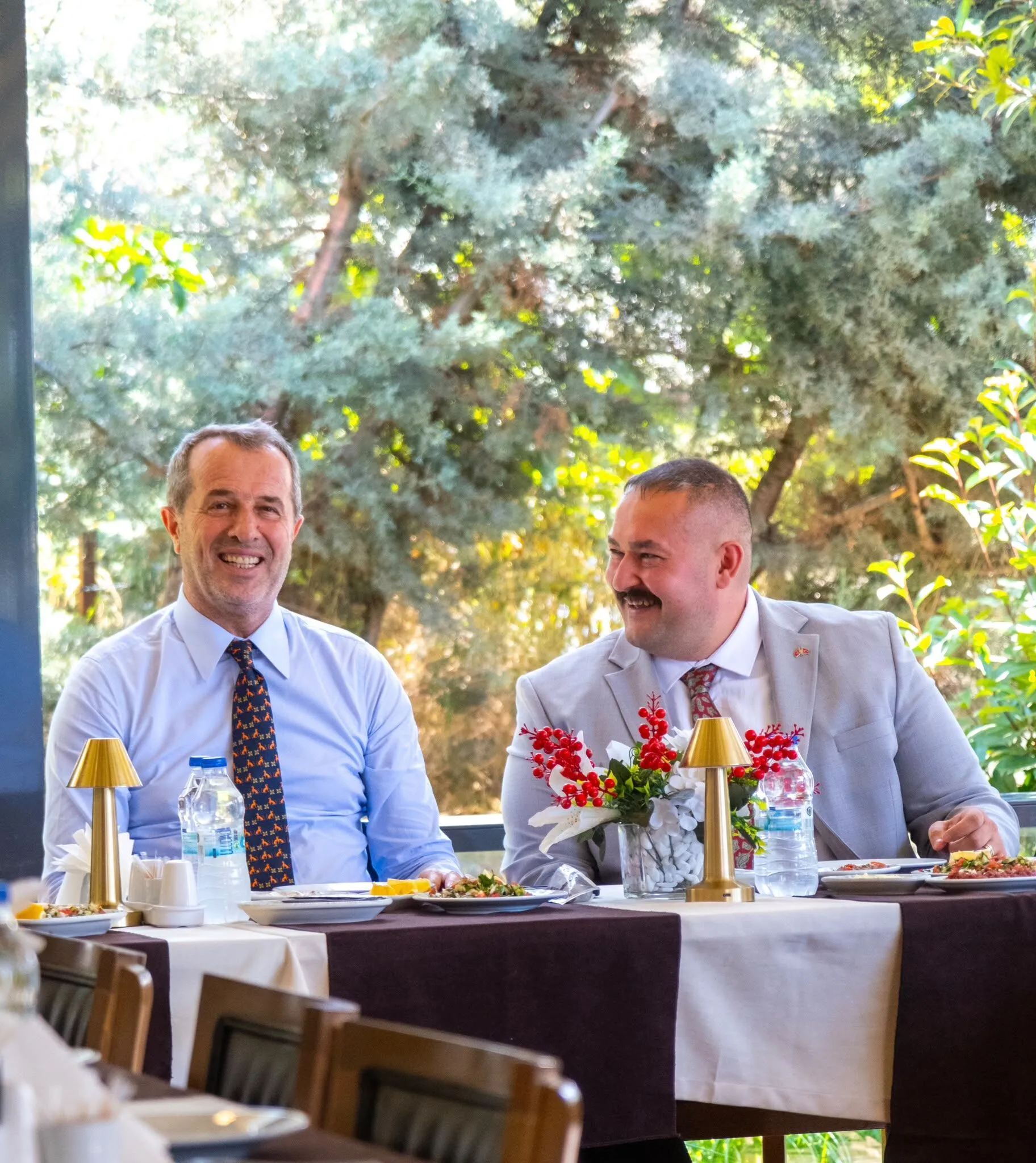Saffet Sancaklı'dan Yalova'daki Beyefendi Restaurant'a Anlamlı Ziyaret: "Yalova'ya Değer Katacak Bir Yatırım"