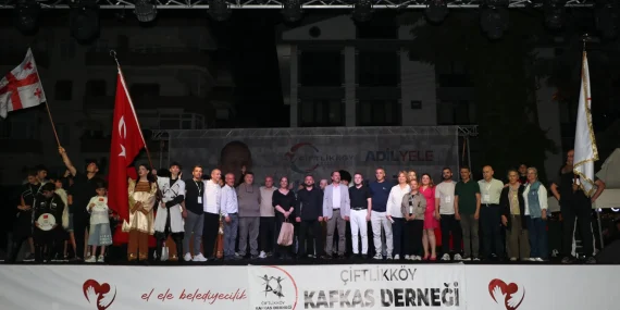 Çiftlikköy’de Kafkas Halk Dansları Festivali Coşkusu: Kafkas Şöleni Renkli Gösterilerle Sona Erdi