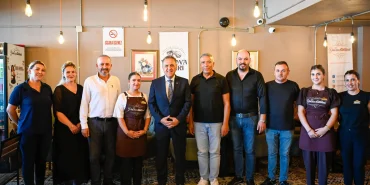 Yalova Sütlüsü’ne Vali Usta’dan Destek: “Yerel Üretkenliğe Katkı Sunuyorlar”