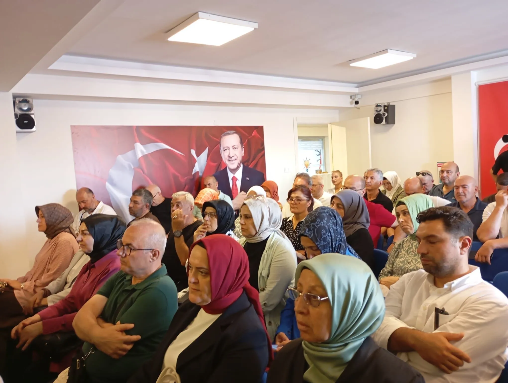 AK Parti Yalova’da 25. Yıl Gururu: “İlk Günkü Aşkla Devam” 4 AK Parti Yalova’da 25. Yıl Gururu: “İlk Günkü Aşkla Devam”