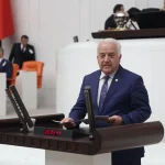 Tahsin Becan: “Demokrasi Seçimle, Partiler Kurultayla Yaşar”