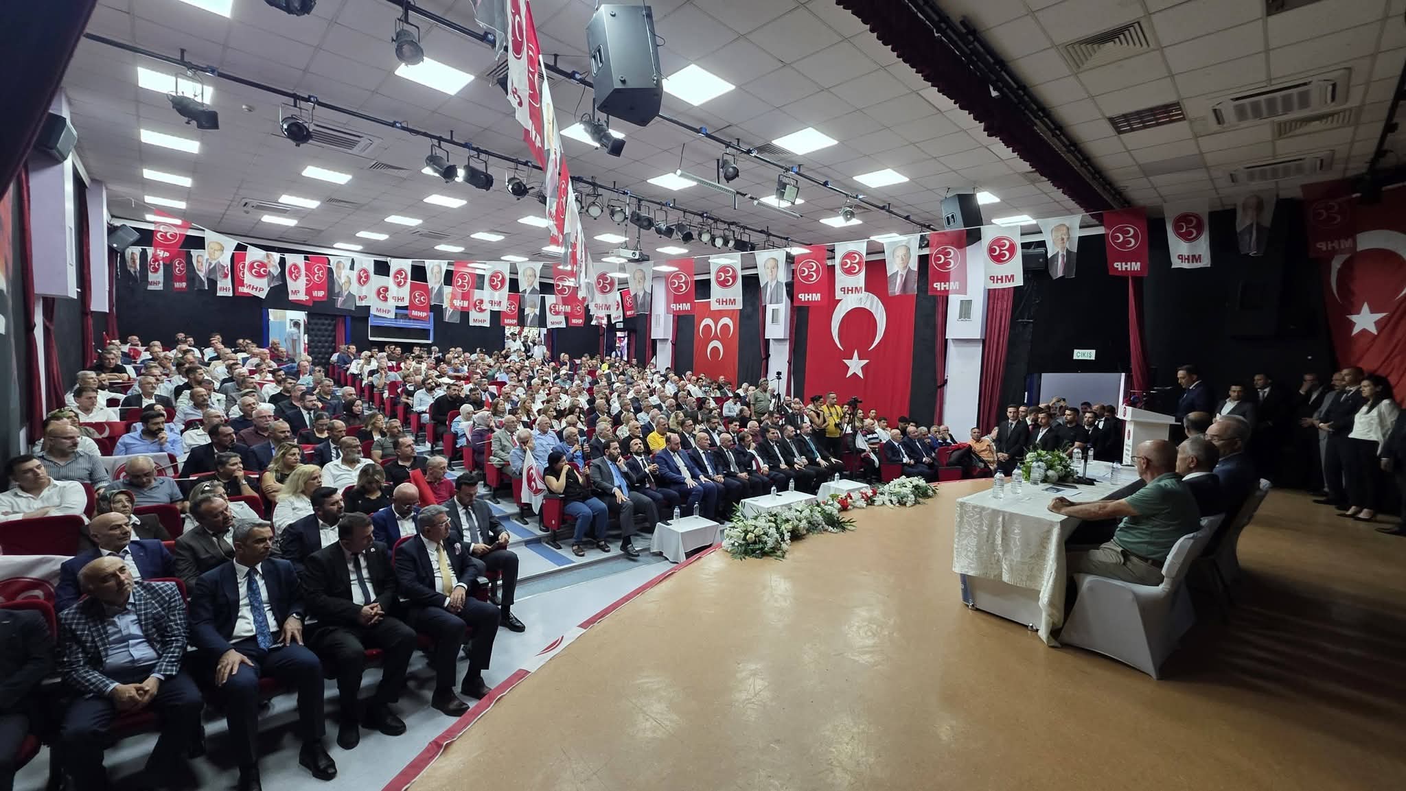 MHP Yalova 12. Olağan İl Kongresi Coşkuyla Tamamlandı: “Kardeşlik Kalbimizde, Gelecek Aklımızda”