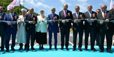 Yalova-Armutlu Yolu Esenköy Varyantı Açıldı: Seyahat Süresi 30 Dakikaya Düştü 96 Yalova-Armutlu Yolu Esenköy Varyantı Açıldı: Seyahat Süresi 30 Dakikaya Düştü