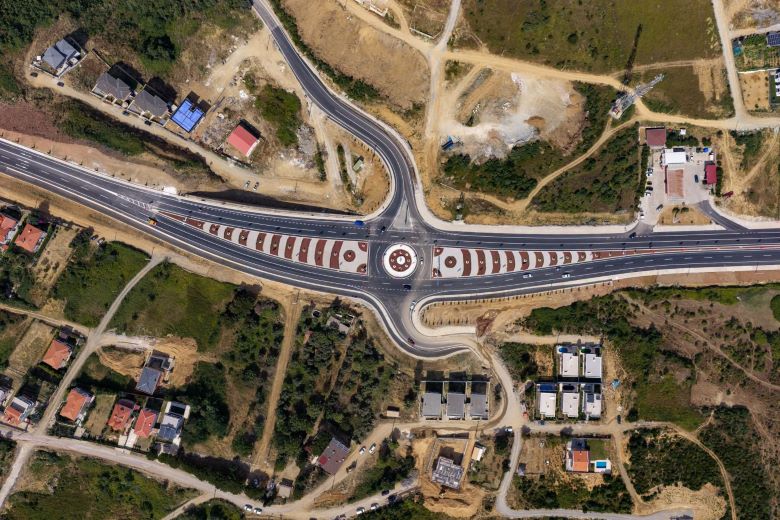 Yalova-Armutlu Yolu Esenköy Varyantı Açıldı: Seyahat Süresi 30 Dakikaya Düştü 10 Yalova-Armutlu Yolu Esenköy Varyantı Açıldı: Seyahat Süresi 30 Dakikaya Düştü