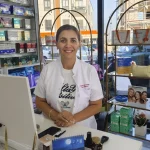 İdealist Eczacı İrem Sarıcı: Mesleğini İnsan Odaklı Bir Anlayışla Sürdürüyor 21 İdealist Eczacı İrem Sarıcı: Mesleğini İnsan Odaklı Bir Anlayışla Sürdürüyor
