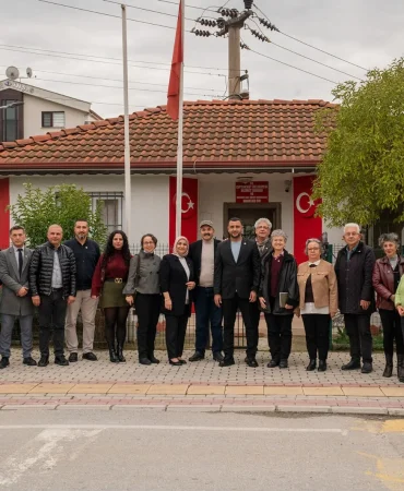 YENİ PARTİ’DEN MEHMET AKİF ERSOY MAHALLE MUHTARI AYTEN KILIÇ’A ZİYARET