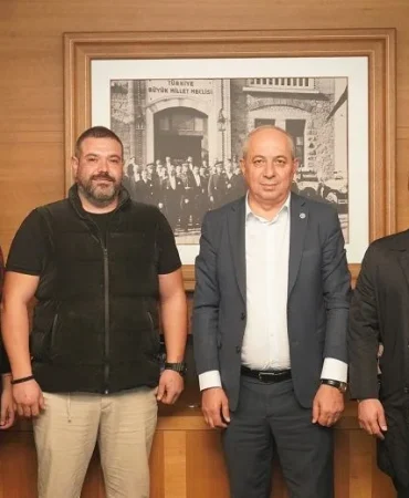 YTSO’da Ekonomi Gündemi: Cemil Demiryürek, İş Dünyasının Temsilcileriyle Bir Araya Geldi