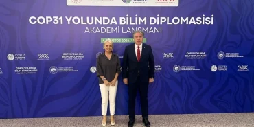 Yalova Üniversitesi, COP31 Yolunda Bilim Diplomasisi Akademi Lansmanında Yerini Aldı 91 Yalova Üniversitesi, COP31 Yolunda Bilim Diplomasisi Akademi Lansmanında Yerini Aldı