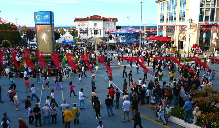 YALOVA, HAREKETLİ, SAĞLIKLI VE SÜRDÜRÜLEBİLİR BİR HAFTA YAŞADI 1 YALOVA, HAREKETLİ, SAĞLIKLI VE SÜRDÜRÜLEBİLİR BİR HAFTA YAŞADI