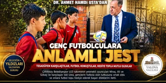Vali Usta’nın Kapısında Sürpriz Buluşma: Üç Genç Futbolcu Günün Yorgunluğunu Unutturdu 16 Vali Usta’nın Kapısında Sürpriz Buluşma: Üç Genç Futbolcu Günün Yorgunluğunu Unutturdu