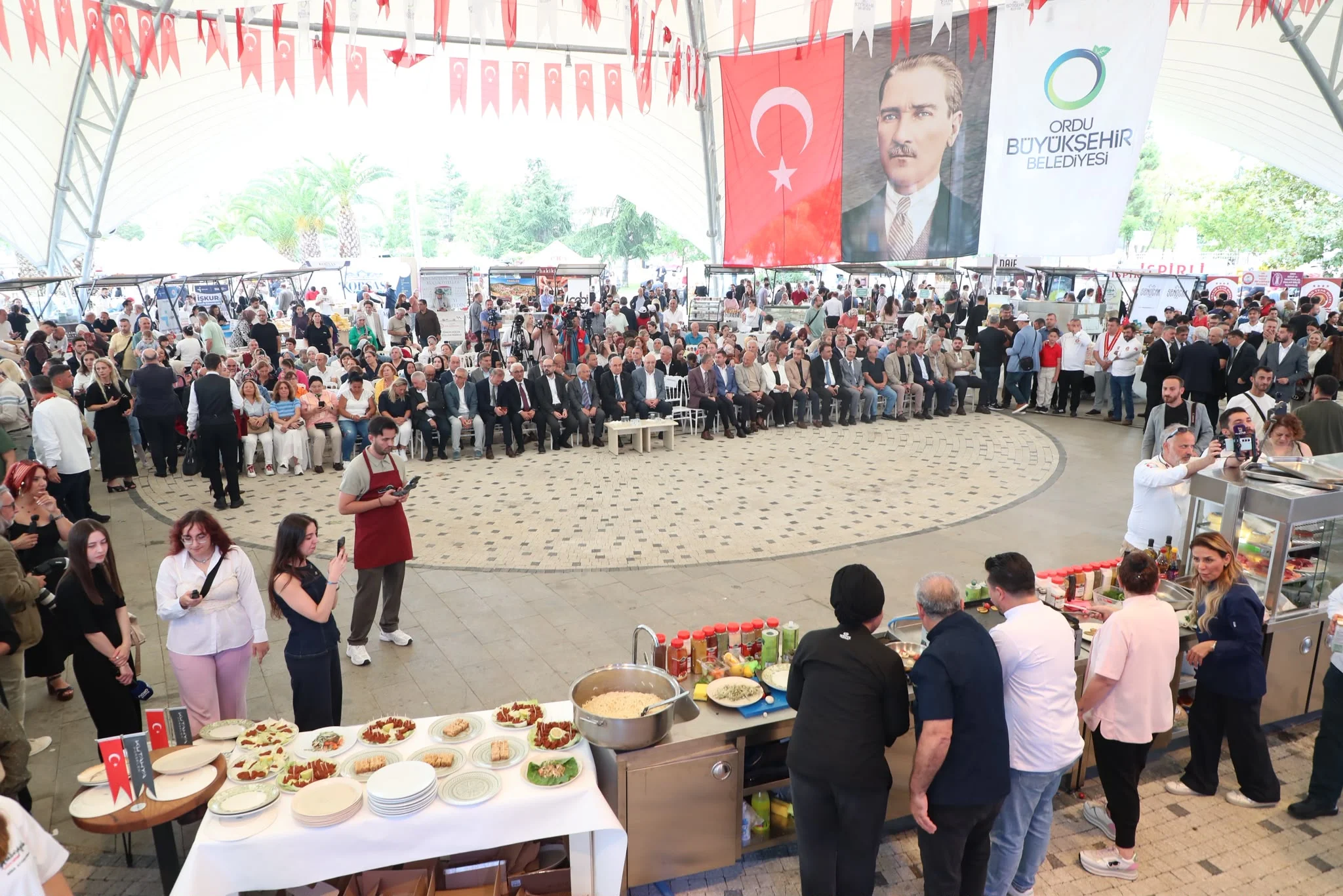 YEDAŞ Ordu Gastronomi Festivali Coşkuyla Başladı: Ordu Mutfağı Dünya Vitrinine Çıkıyor 9 YEDAŞ Ordu Gastronomi Festivali Coşkuyla Başladı: Ordu Mutfağı Dünya Vitrinine Çıkıyor