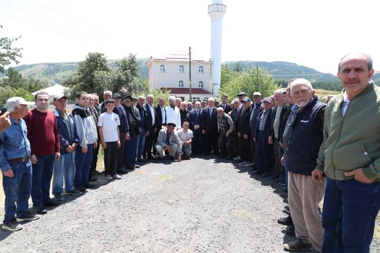 Vali Muammer Erol Mesudiye’de Vatandaşlarla Buluştu: Sorun ve Talepler Yerinde Dinlendi 6 Vali Muammer Erol Mesudiye’de Vatandaşlarla Buluştu: Sorun ve Talepler Yerinde Dinlendi
