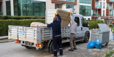 KAZIM KARABEKİR MAHALLESİ’NDE SOKAK SOKAK TEMİZLİK SEFERBERLİĞİ