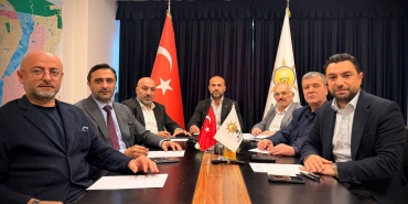 AK Parti Yalova’da İlçe Başkanları Toplantısı Gerçekleştirildi