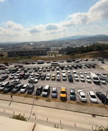 Yalova Eğitim ve Araştırma Hastanesi'ne 80 Araç Kapasiteli Yeni Otopark Açıldı 5 Yalova Eğitim ve Araştırma Hastanesi'ne 80 Araç Kapasiteli Yeni Otopark Açıldı