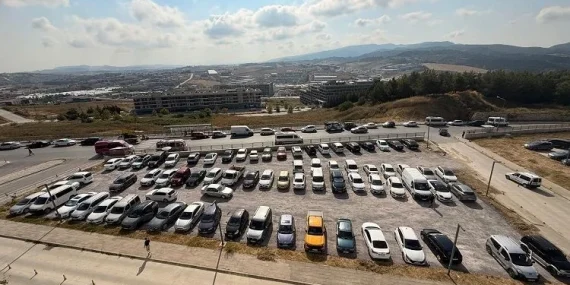 Yalova Eğitim ve Araştırma Hastanesi'ne 80 Araç Kapasiteli Yeni Otopark Açıldı 12 Yalova Eğitim ve Araştırma Hastanesi'ne 80 Araç Kapasiteli Yeni Otopark Açıldı