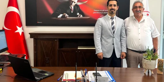 Yalova Rizeliler Derneği'nden Başhekim Dr. Seçkin Özcan'a Hayırlı Olsun Ziyareti 13 Yalova Rizeliler Derneği'nden Başhekim Dr. Seçkin Özcan'a Hayırlı Olsun Ziyareti