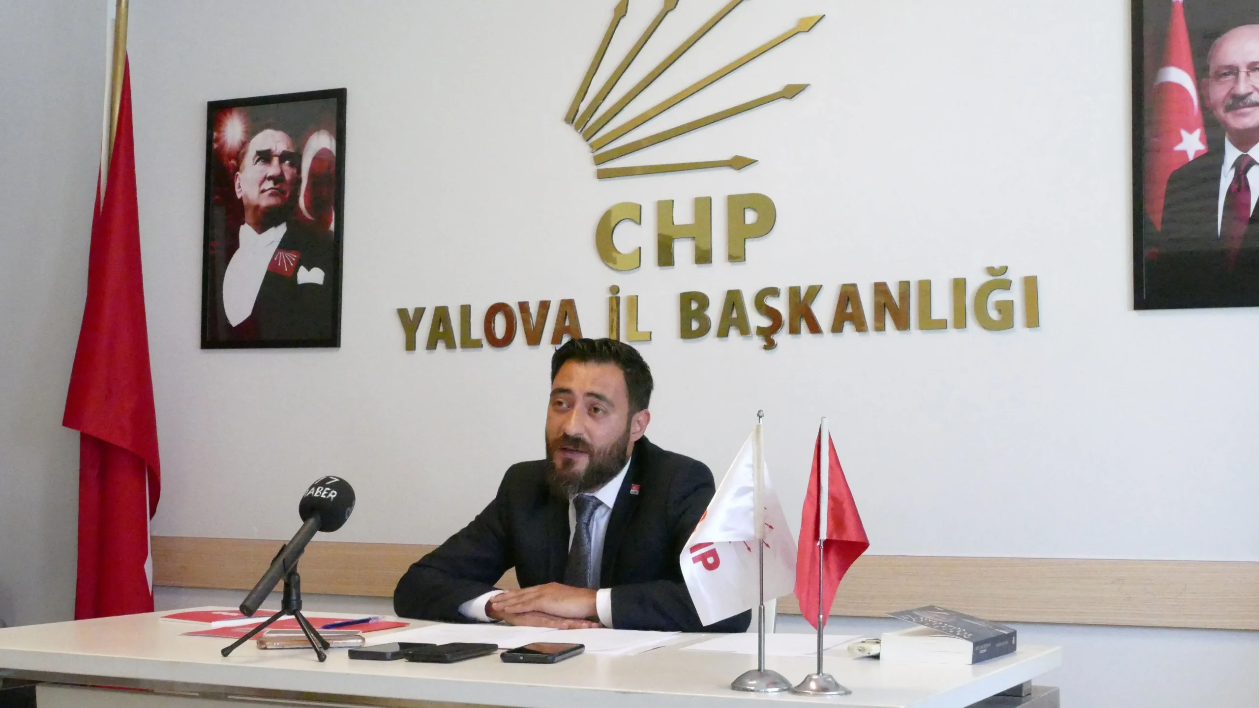 Cihan İsmet Yıldırım’dan Kongre Öncesi Net Mesaj: “Aday Olmayacağım, Yalova İçin Çözüm Üreteceğiz”