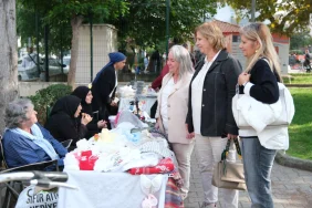 Çiftlikköy’de Kadın El Emeği Pazarı’ndan Yaza Renkli Veda 5 Çiftlikköy’de Kadın El Emeği Pazarı’ndan Yaza Renkli Veda