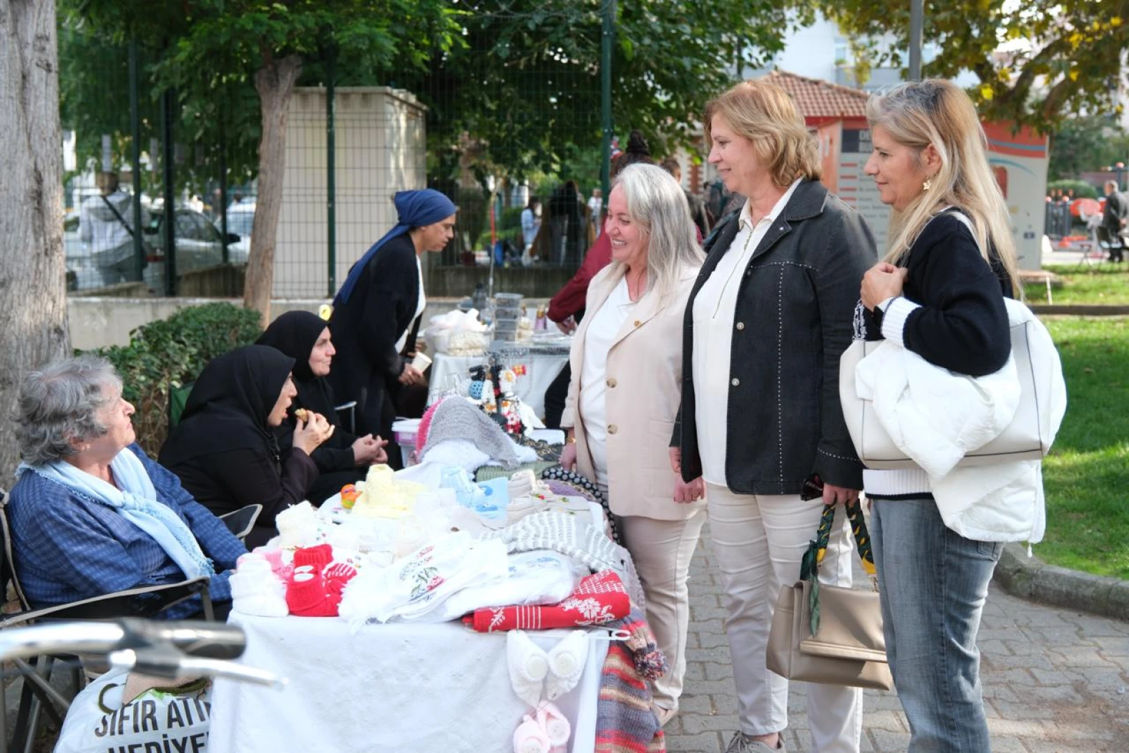 Çiftlikköy’de Kadın El Emeği Pazarı’ndan Yaza Renkli Veda
