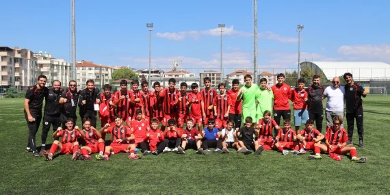 Çiftlikköyspor’dan Gelişim Liglerine Muhteşem Başlangıç: İki Kategoride de Galibiyet