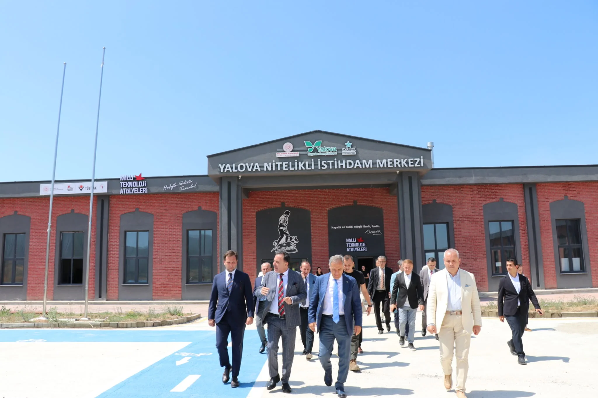 Vali Ahmet Hamdi Usta Yalova OSB'de İncelemelerde Bulundu: "Yalova, Türkiye'nin Örnek Sanayi Ekosistemlerinden Biri Oluyor" 5 Vali Ahmet Hamdi Usta Yalova OSB'de İncelemelerde Bulundu: "Yalova, Türkiye'nin Örnek Sanayi Ekosistemlerinden Biri Oluyor"