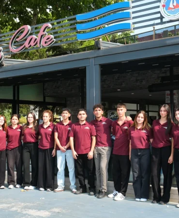 Çiftlikköy Belediyesi’nden Gençlere Örnek İstihdam Modeli: ‘Öğrenci Dostum’ Projesi Büyük İlgi Görüyor 7 Çiftlikköy Belediyesi’nden Gençlere Örnek İstihdam Modeli: ‘Öğrenci Dostum’ Projesi Büyük İlgi Görüyor