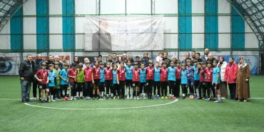 ÇİFTLİKKÖY’DE CUMHURİYET COŞKUSU SAHAYA TAŞINDI: U-11 ŞAMPİYONU ÇİFTLİKKÖYSPOR! 10 ÇİFTLİKKÖY’DE CUMHURİYET COŞKUSU SAHAYA TAŞINDI: U-11 ŞAMPİYONU ÇİFTLİKKÖYSPOR!