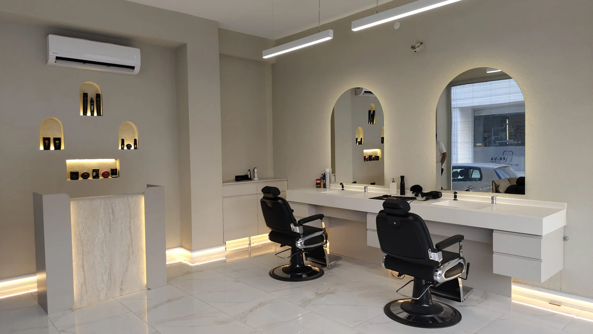 Sezer Aydın Hair Studio Yalova'da Hizmete Açıldı | Bay ve Bayan Kuaförü Aynı Çatı Altında 4 Sezer Aydın Hair Studio Yalova'da Hizmete Açıldı | Bay ve Bayan Kuaförü Aynı Çatı Altında