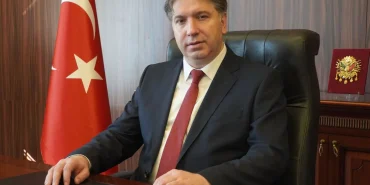 Prof. Dr. Mehmet Bahçekapılı Yeniden Yalova Üniversitesi Rektörü Oldu: "İlk Günkü Heyecanla Çalışmaya Devam Edeceğiz" 5 Prof. Dr. Mehmet Bahçekapılı Yeniden Yalova Üniversitesi Rektörü Oldu: "İlk Günkü Heyecanla Çalışmaya Devam Edeceğiz"