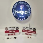 Yalova'da Narkotik Operasyonu: 5 Şüpheli Tutuklandı 79 Yalova'da Narkotik Operasyonu: 5 Şüpheli Tutuklandı