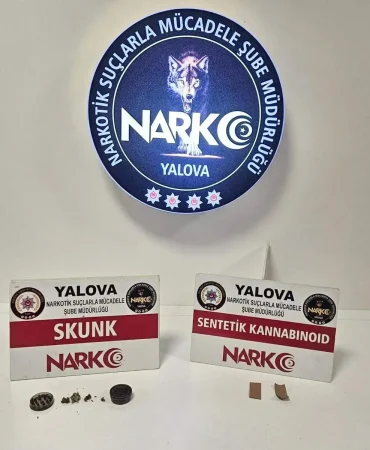 Yalova'da Narkotik Operasyonu: 5 Şüpheli Tutuklandı 9 Yalova'da Narkotik Operasyonu: 5 Şüpheli Tutuklandı
