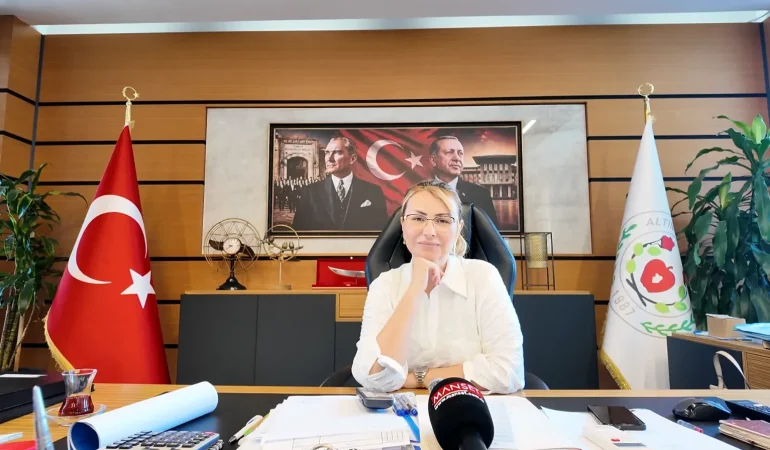 Altınova Tersaneler Bölgesi Alarm Veriyor: Başkan Yasemin Fazlaca "Üretimde Ciddi Gerileme Yaşanıyor" 6 Altınova Tersaneler Bölgesi Alarm Veriyor: Başkan Yasemin Fazlaca "Üretimde Ciddi Gerileme Yaşanıyor"